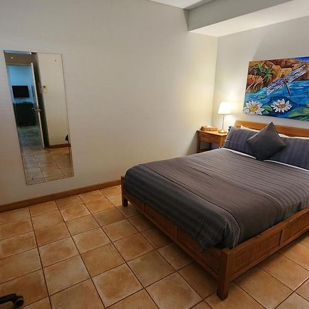 Samson Beach Chalets Point Samson ภายนอก รูปภาพ