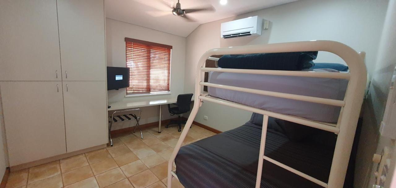 Samson Beach Chalets Point Samson ภายนอก รูปภาพ