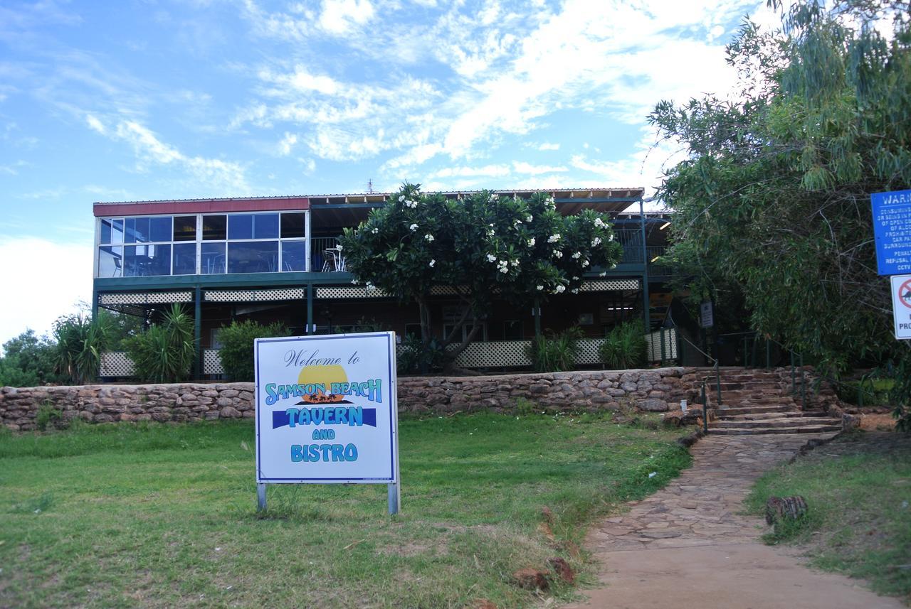 Samson Beach Chalets Point Samson ภายนอก รูปภาพ